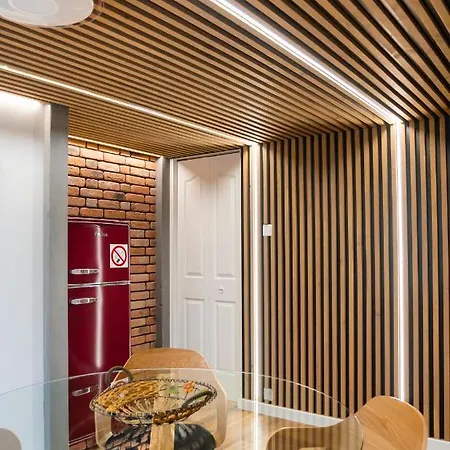 Arkadia Mezzanine Apartment Warsaw